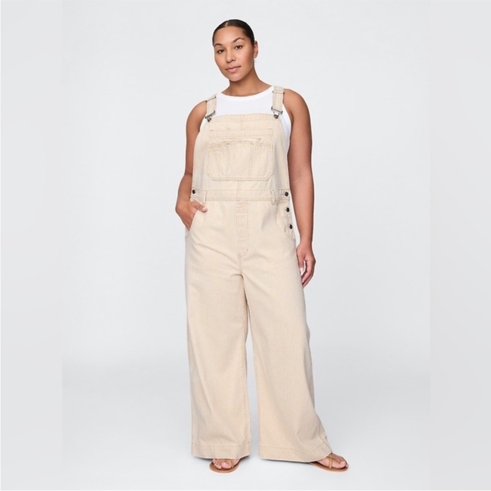 GAP Cream Wide-Leg Corduroy Overalls Jumpsuit